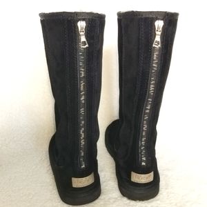 UGG Black Suede Tall Zipper Knightsbridge size 6
